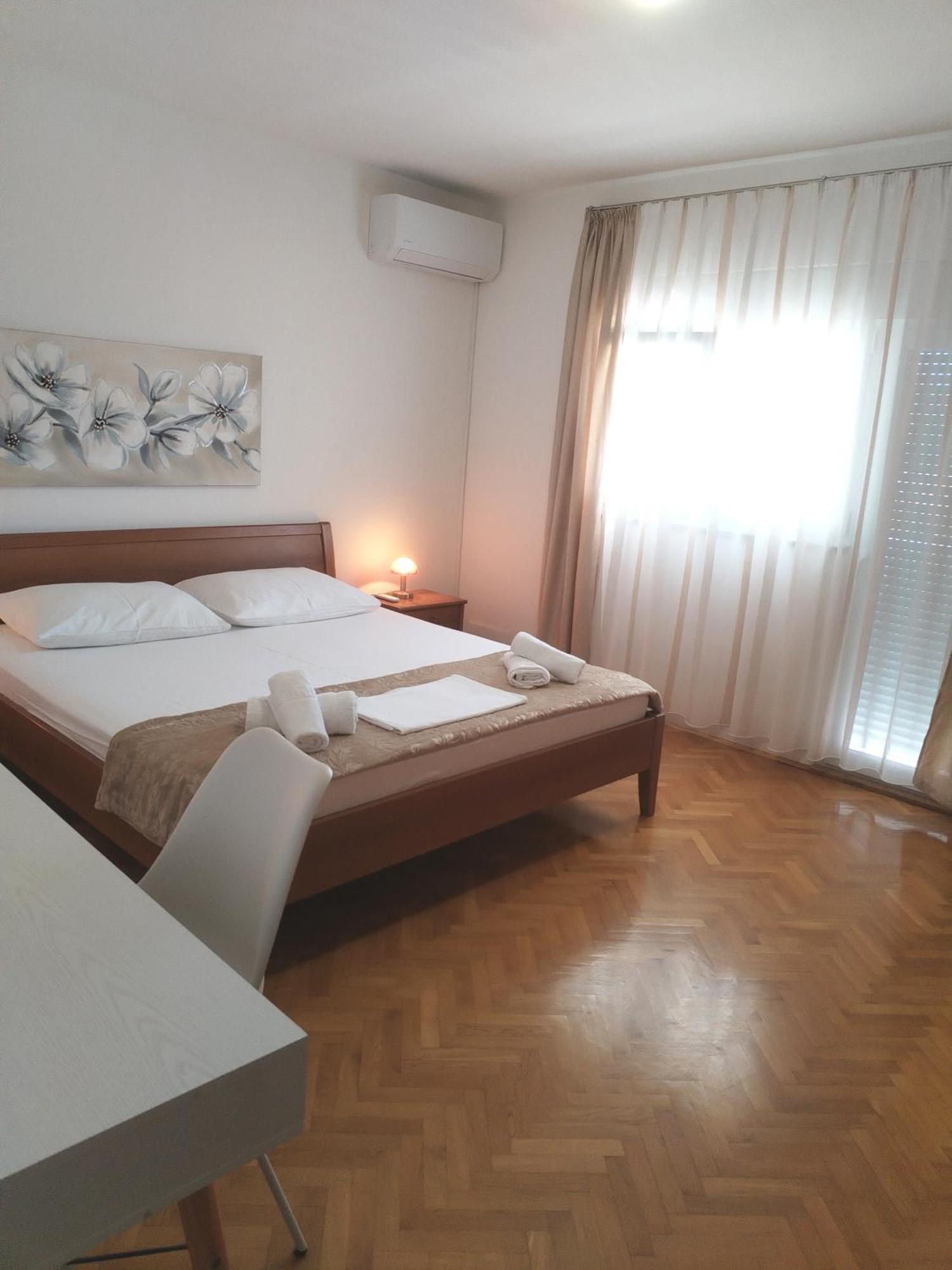 Apartments"Nika" With Private Pool Galovac  Экстерьер фото